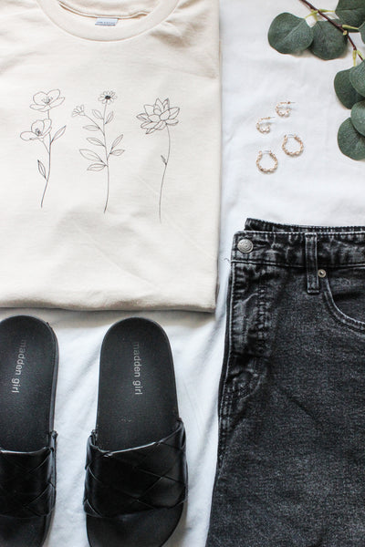 3 Flower Graphic Tee
