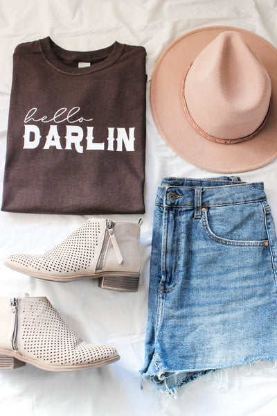 Hello Darlin Graphic Tee