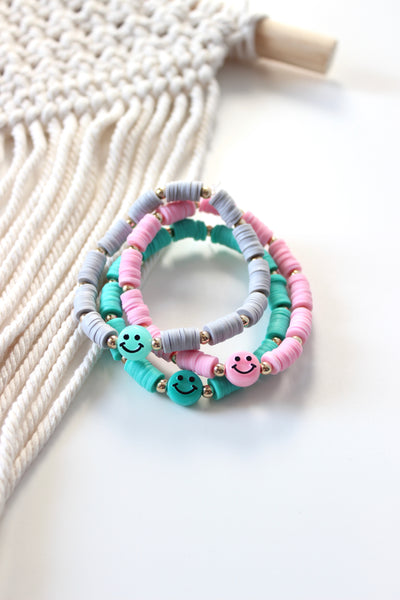 Single Color Segmented Smiley Face Bracelet