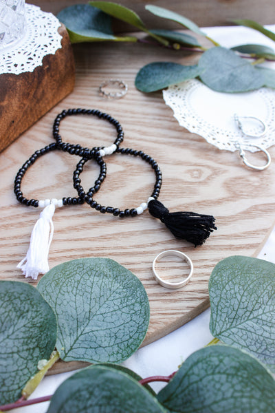 Black & White Beaded Bracelet